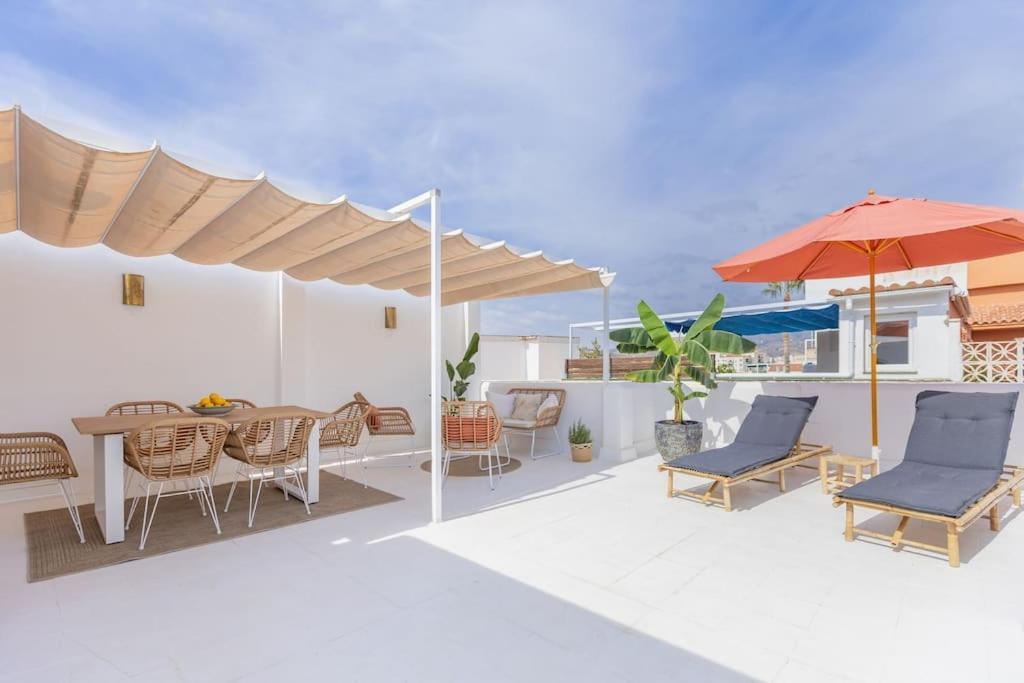 Downtown Flat With 46 Sqm Private Rooftop Terrace Málaga Exterior foto